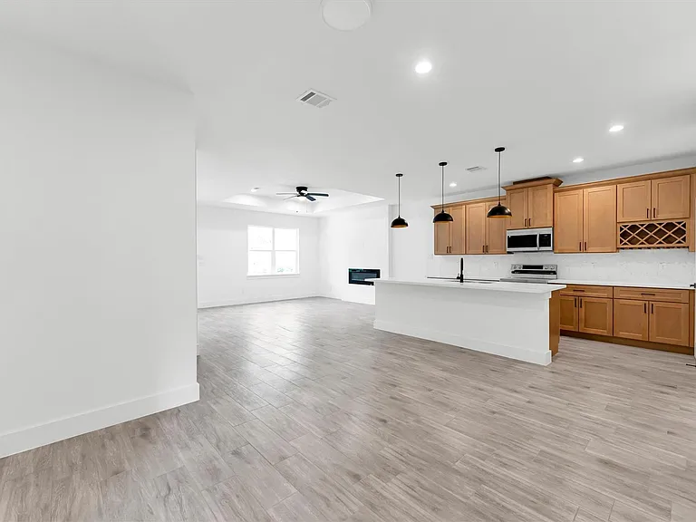 11403 Alcott Dr — Photo 21