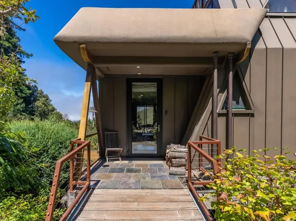 59755 Garrapatos Rd, Carmel, CA 93923