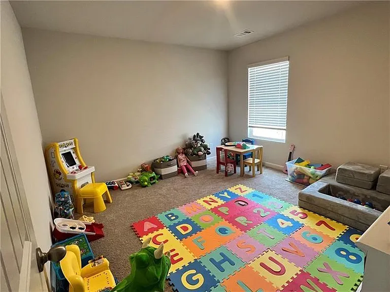 167 Fernbrook Trl — Photo 14