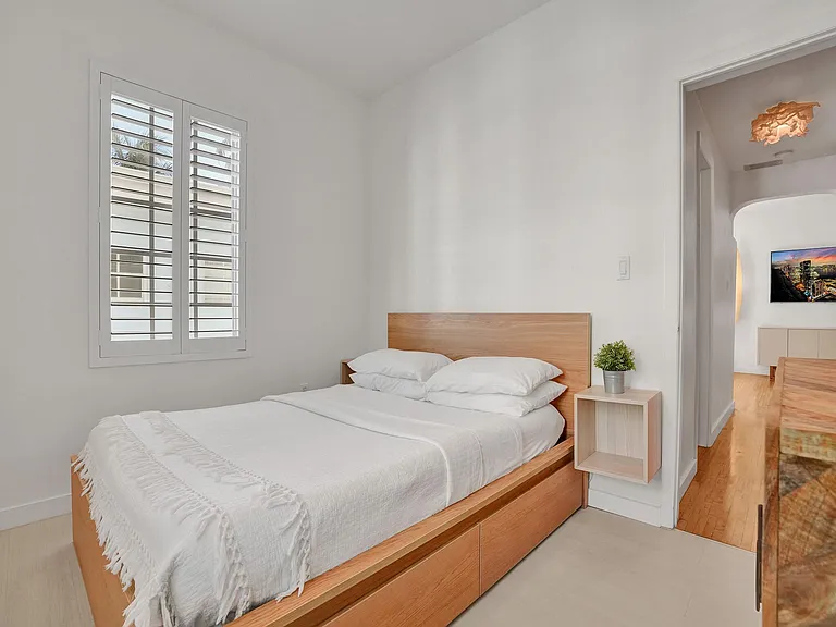 815 Euclid Ave #10 — Photo 36