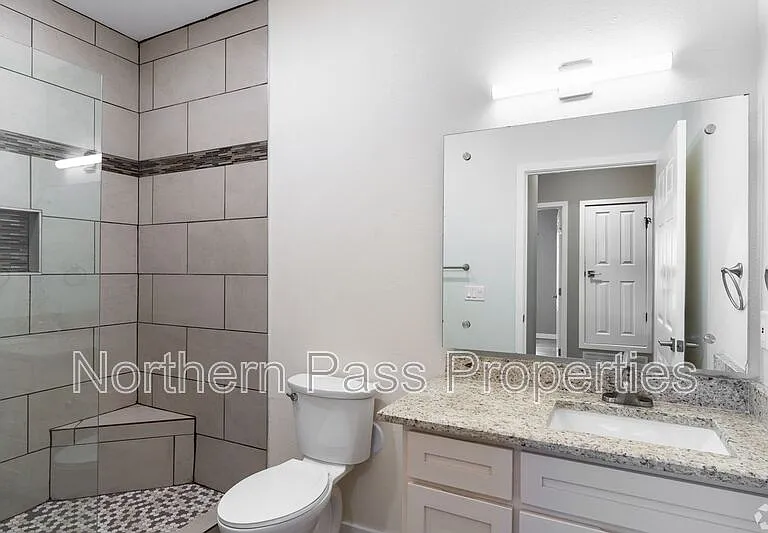 9779 McCombs St E #4 — Photo 6