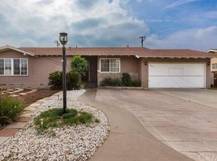 2866 W Lynrose Dr, Anaheim, CA 92804