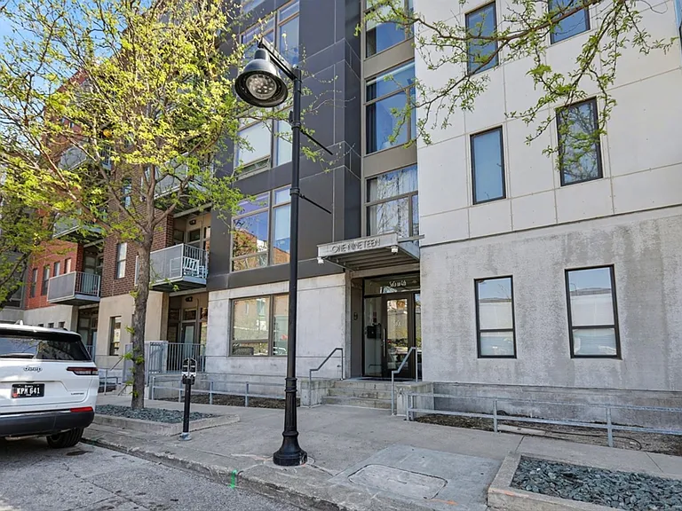 119 4th St #110 — Photo 20