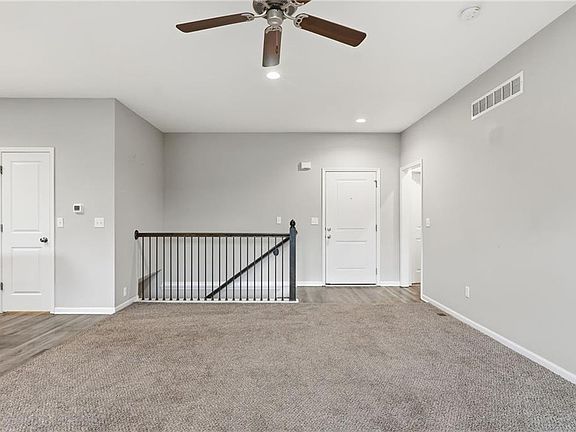 5th image of 21803 Southcreek Rd
