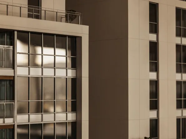 1818 Alberni St #1402, Vancouver, BC V6G 3K6