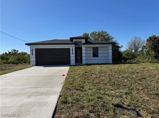 2907 9th St SW, Lehigh Acres, FL 33976
