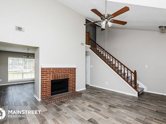 5th image of 2324 Snowdon Dr