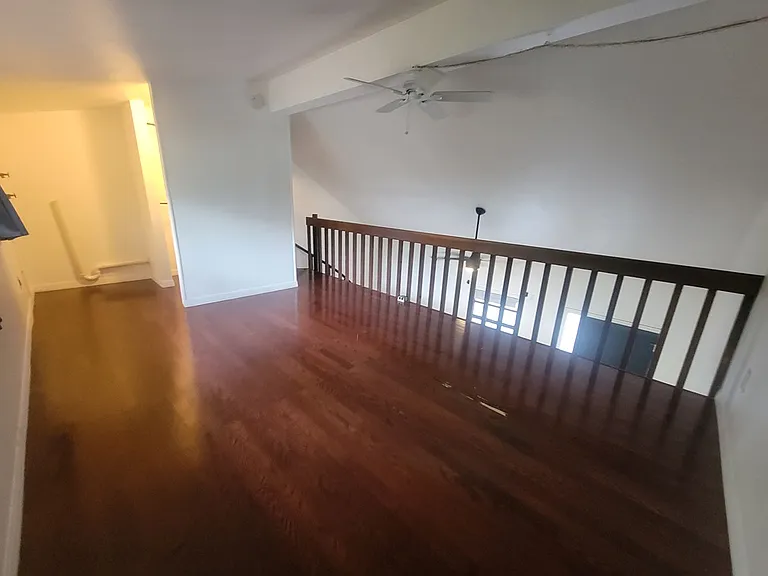 2142 Bradford St #325 — Photo 11