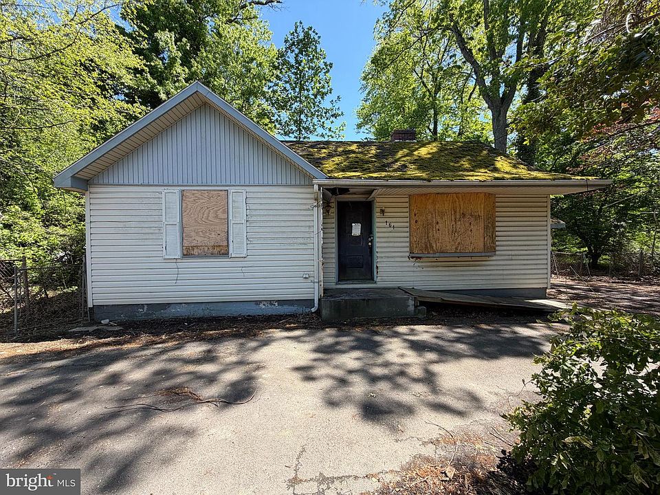 1st image of 161 Woolston Dr