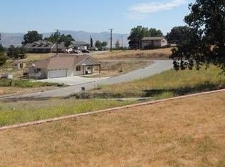 28410 Delaware Dr, Tehachapi, CA 93561