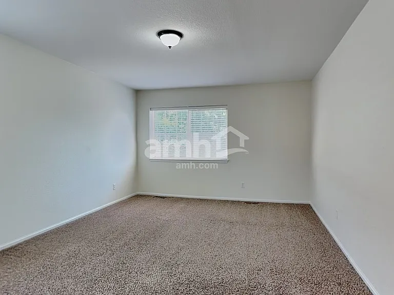 18737 E 51st Pl — Photo 11