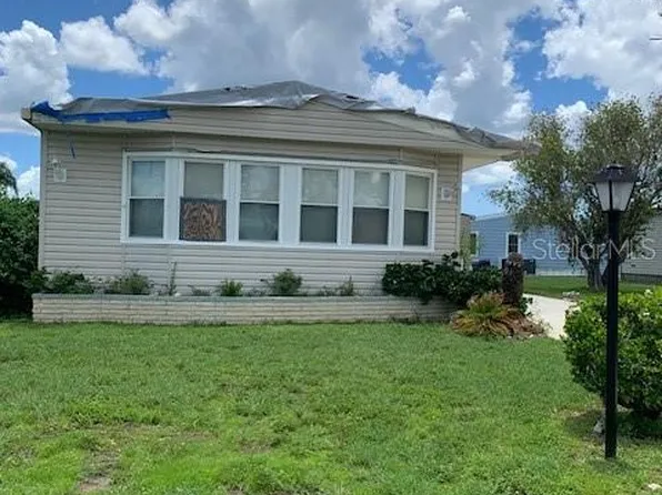 671 El Tango, North Port, FL 34287