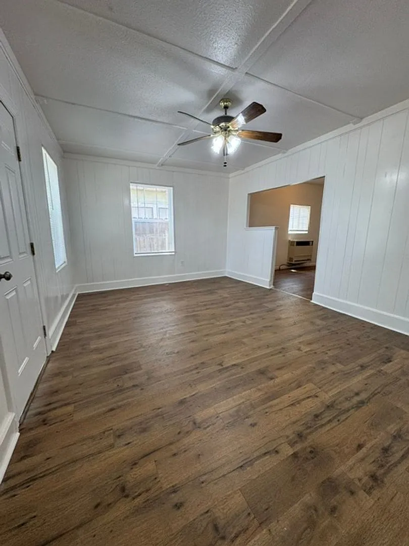 House Available! — Photo 3