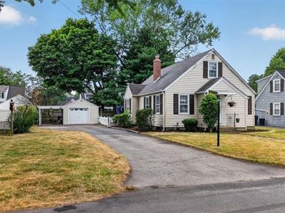 130 Vaughn Ave, Warwick, RI, 02886