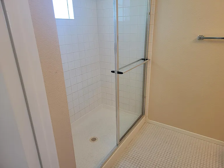 1909 Mountain Hills Ct #206 — Photo 4