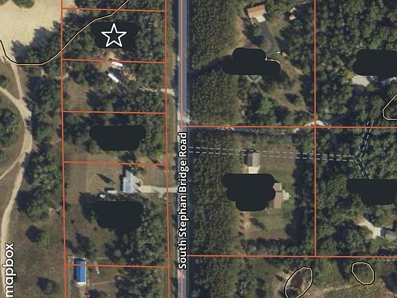 2nd image of 22 S Stephan Bridge Rd