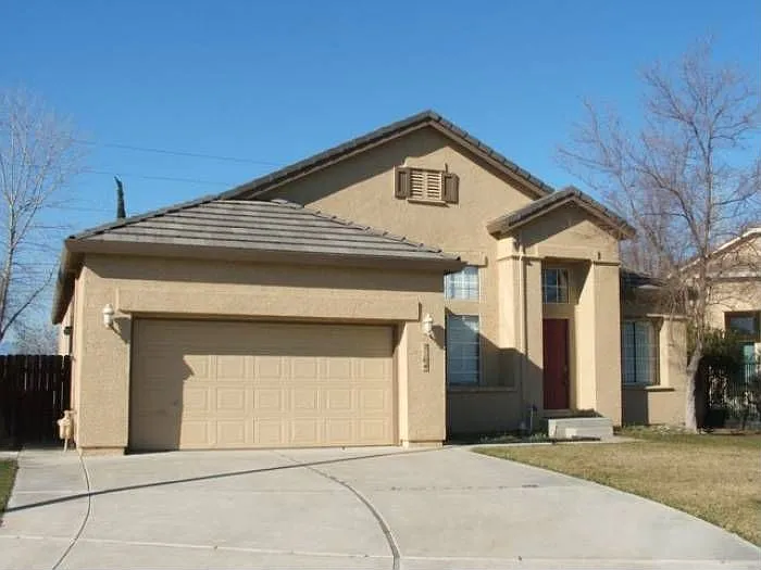 2164 Newport Ct photo 1