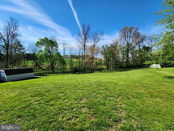 5th image of 1692 Gish Rd