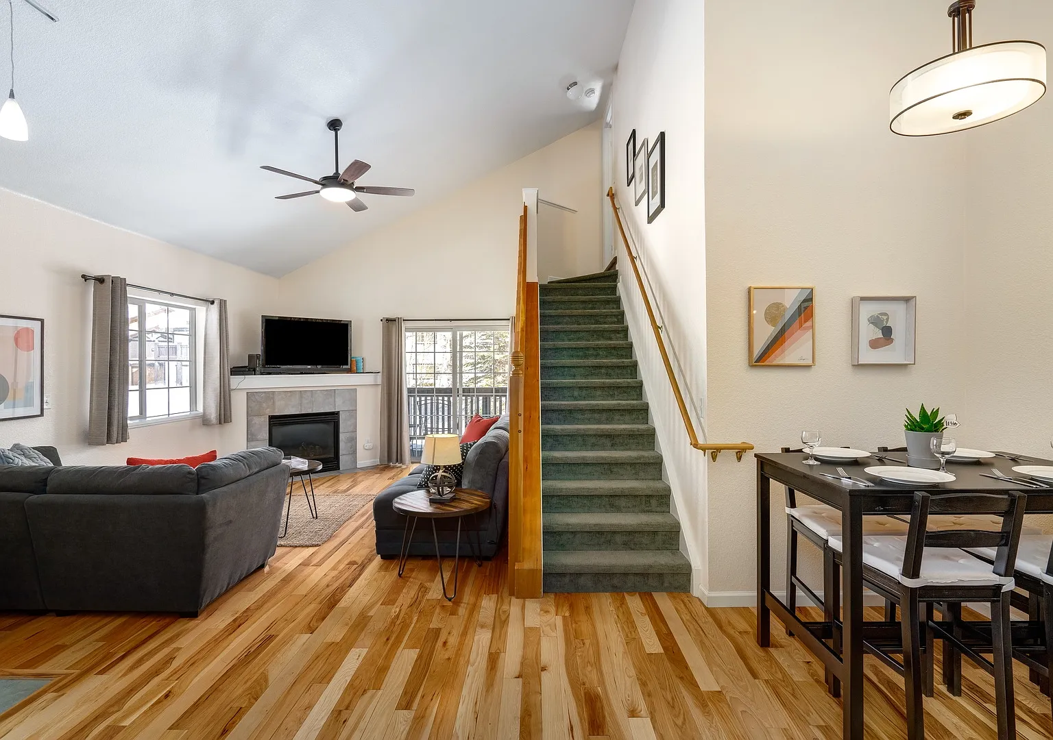 3425 Covey Cir — Photo 1