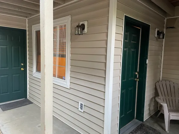 1221 University Ave, Fort Collins, CO