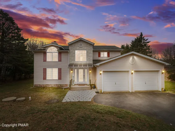 1246 Glade Dr, Long Pond, PA 18334