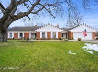 241 Sunset Ridge Rd, Northfield, IL 60093