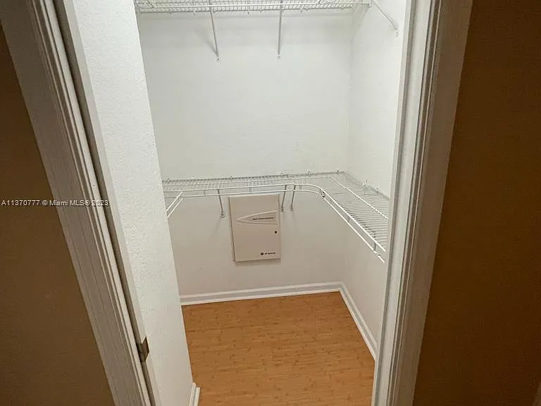 2020 Freeport Dr #2020 — Photo 16