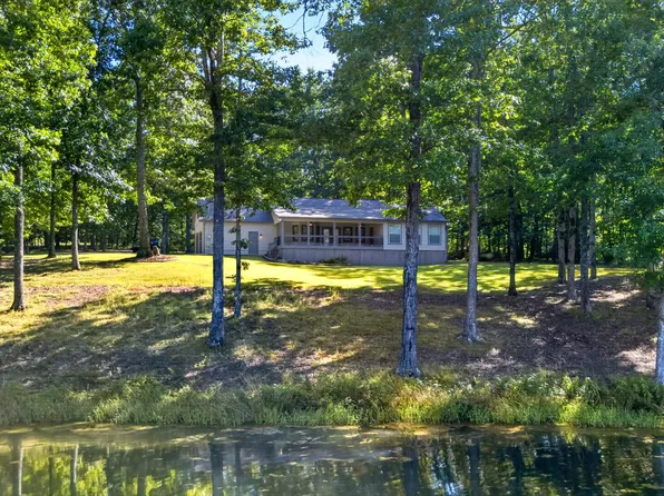 107 Chickory Ln, Monteagle, TN 37356