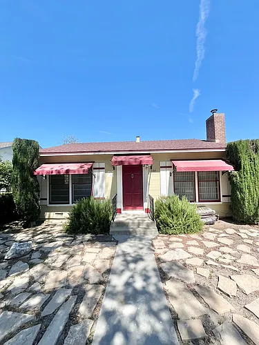 738 Vine St Photo 1