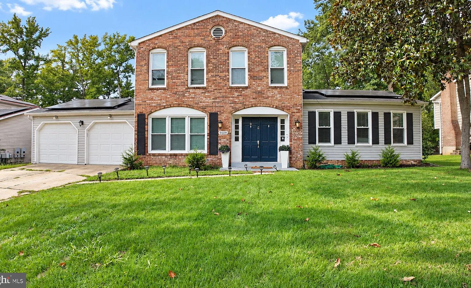 5 bed, 3.0 bath, 2316 sqft, $3,950 — Photo 1