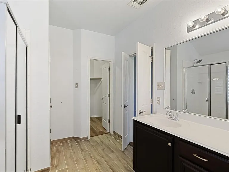 2404 Slalom Dr — Photo 15
