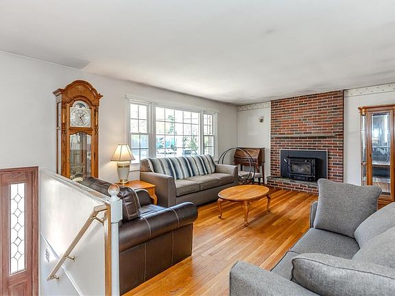 5th image of 39 Francis Rd