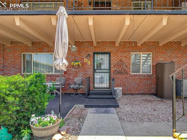 434 Valley Hi Cir APT D3, Colorado Springs, CO 80910