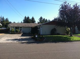 2735 Greenbriar St, Reedsport, OR 97467