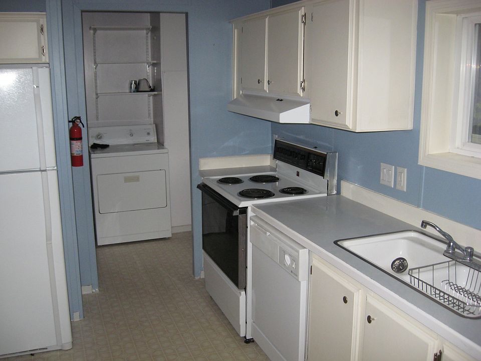 1st image of 2510 160th St E