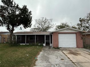 3800 Darlington Rd, Holiday, FL 34691