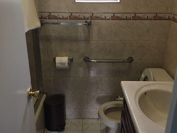 5th image of 261-67 Langston Ave
