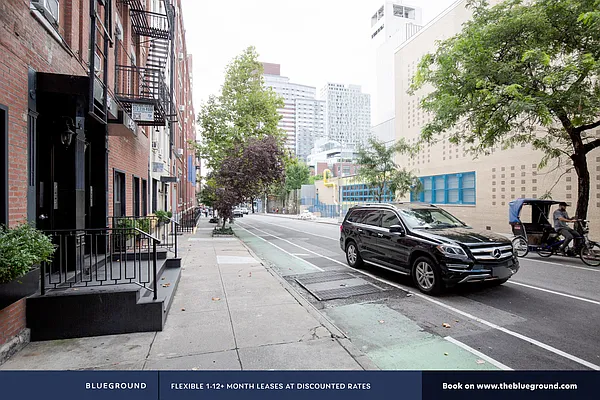 Rented by The Blueground | media 78