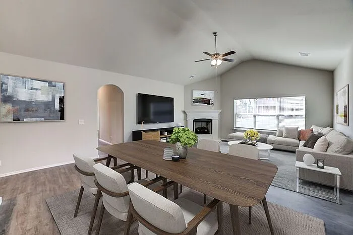 2420 W Imperial Ct — Photo 6
