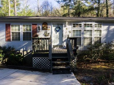27 New Carlyle Way, Hendersonville, NC, 28792