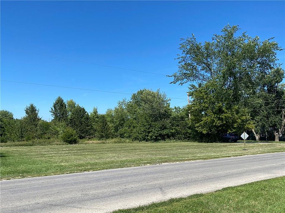 1st image of 1 Basswood Ln
