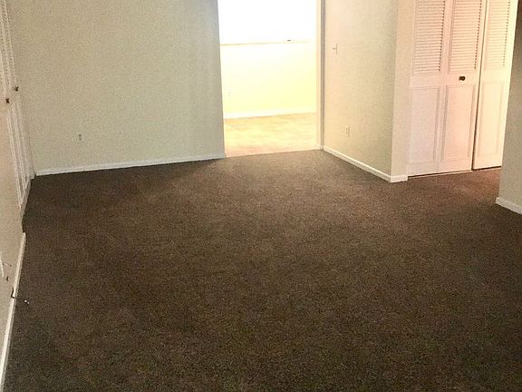 2nd image of 450 Tomoka Ave #8224193