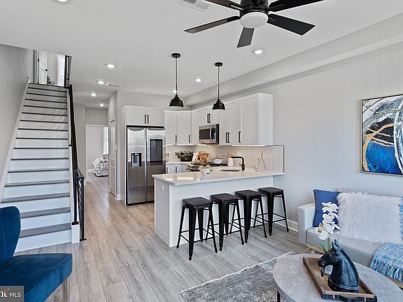 3rd image of 752 S 52nd St Floor 2