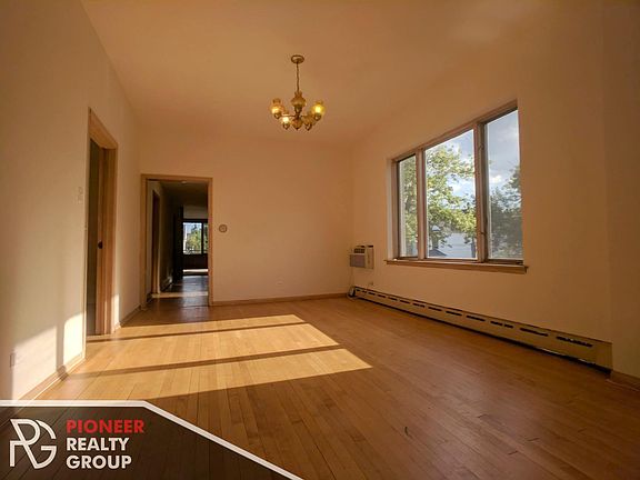 5th image of 3651 W Fullerton Ave #Dd3