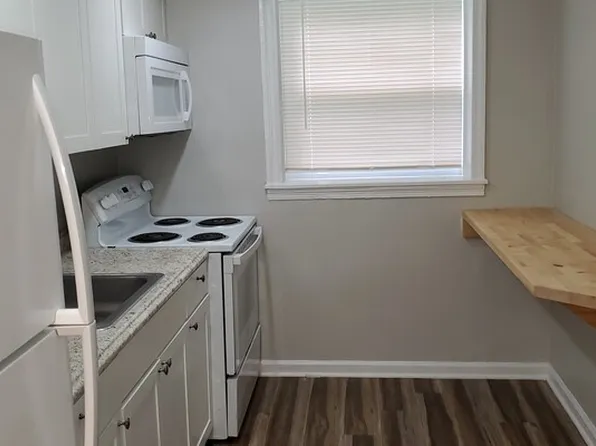 952 Argonne Dr, Baltimore, MD 21218