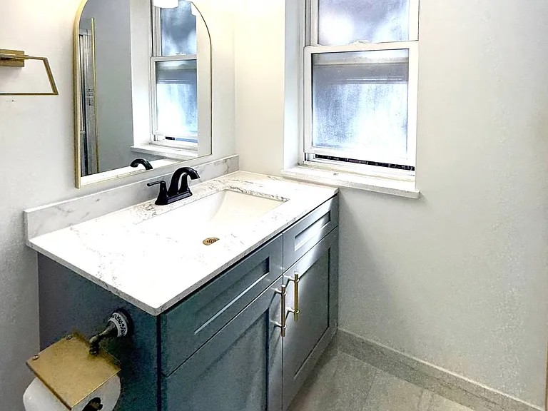 4357 S Whipple St #1 — Photo 11