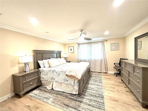 5th image of 1435 Curlew Ave #1