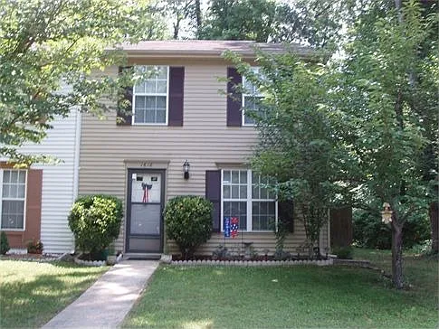 1618 Pin Oak Dr photo 1