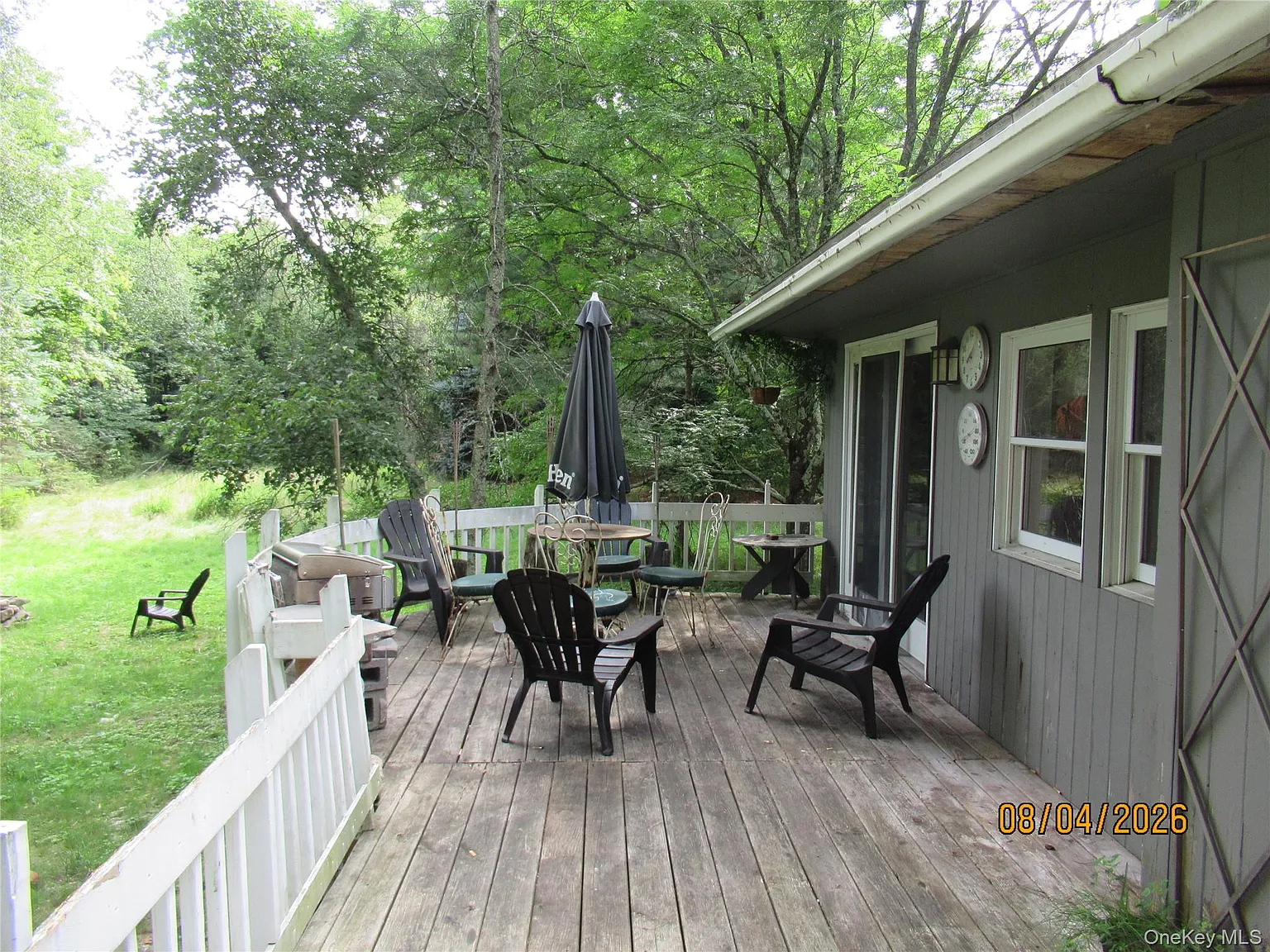 2 bed, 1.0 bath, 1091 sqft, $2,400 — Photo 2