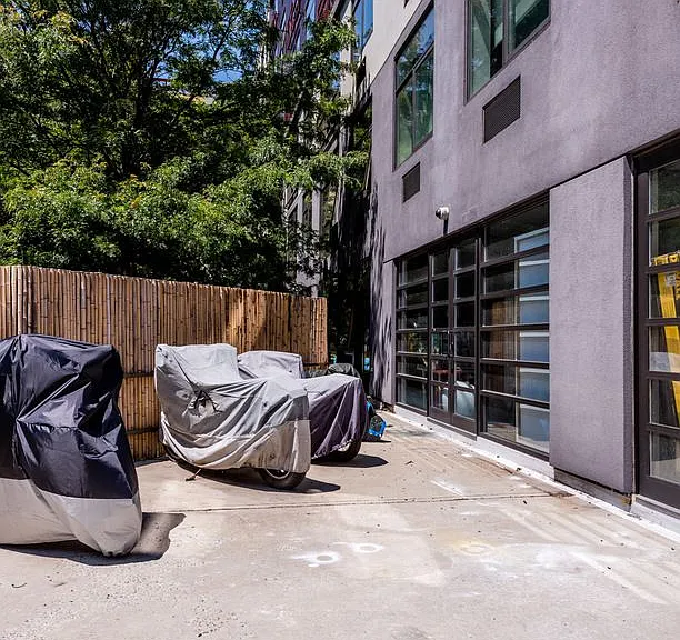 114 Troutman St #515 — Photo 49